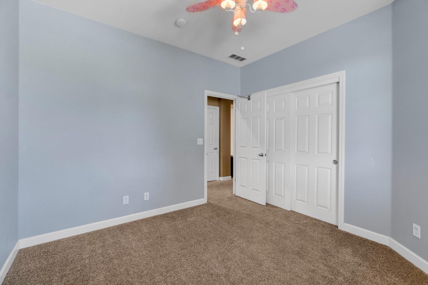 4203 N Bain Ave, Fresno, CA 93722
