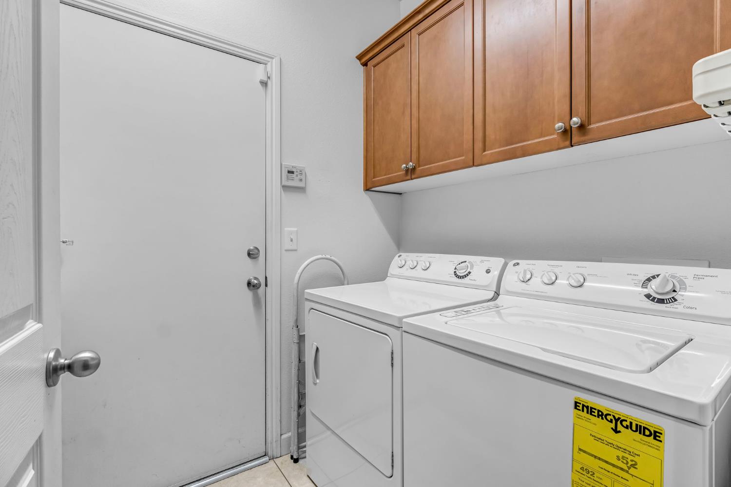 4203 N Bain Ave, Fresno, CA 93722