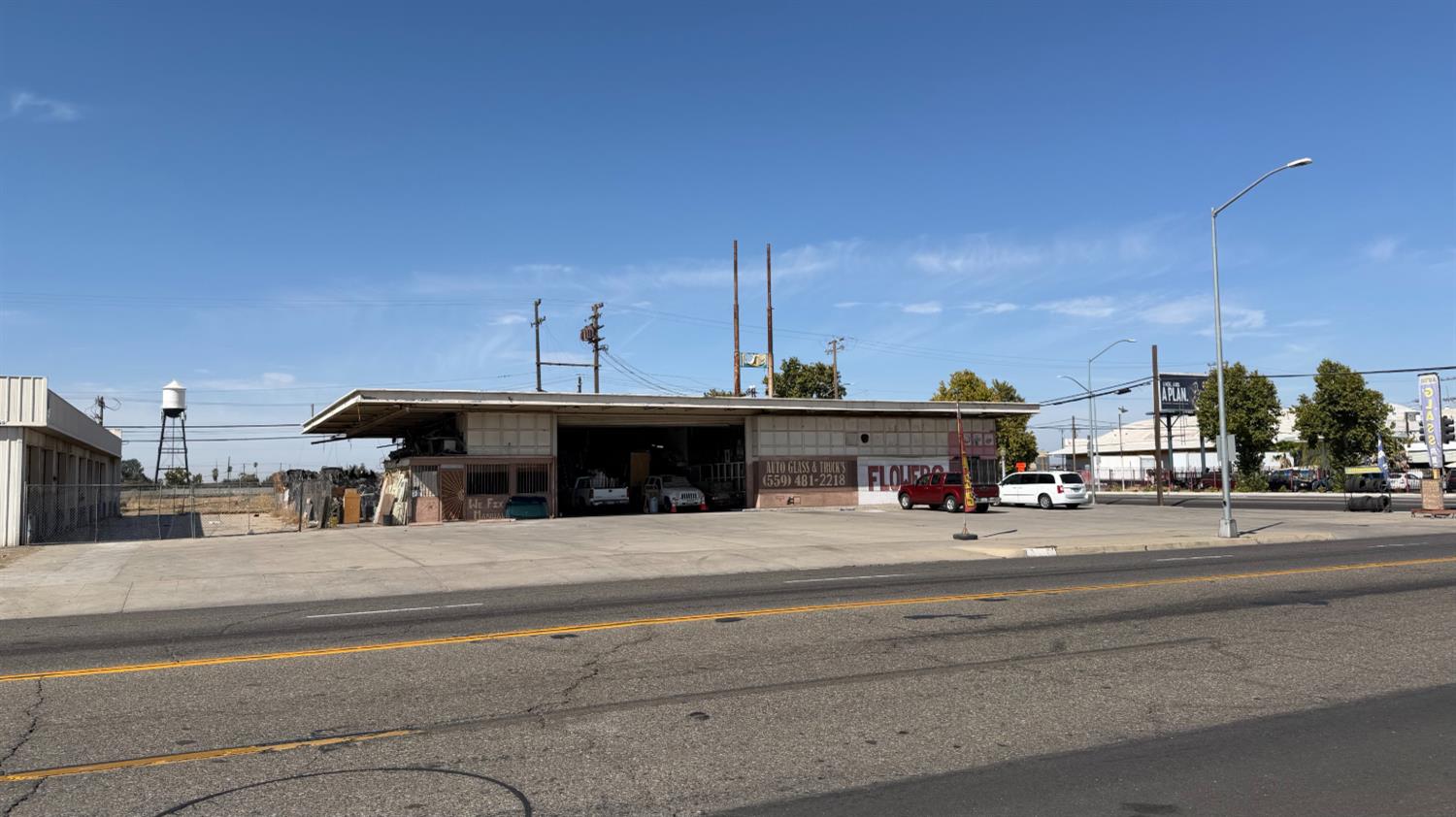 555 Broadway St, Fresno, CA 93724