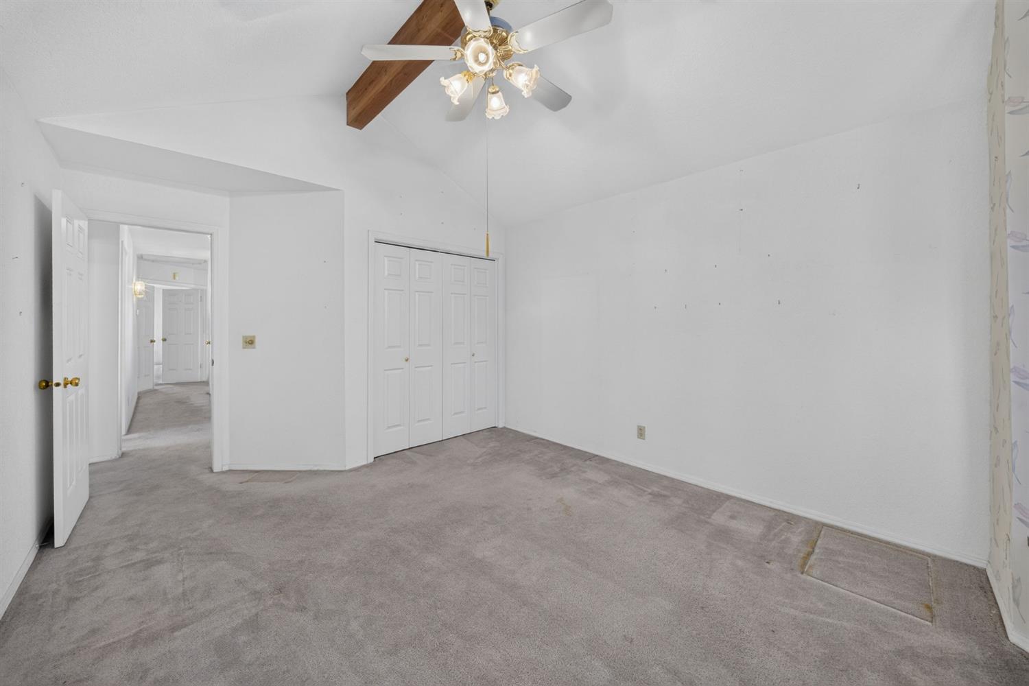 1437 E Goshen Ave, Fresno, CA 93720