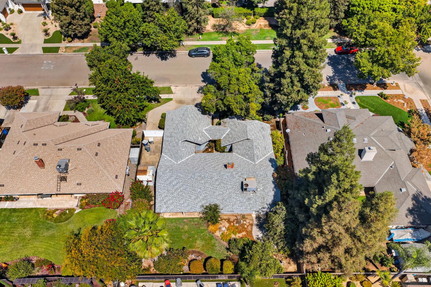 1437 E Goshen Ave, Fresno, CA 93720