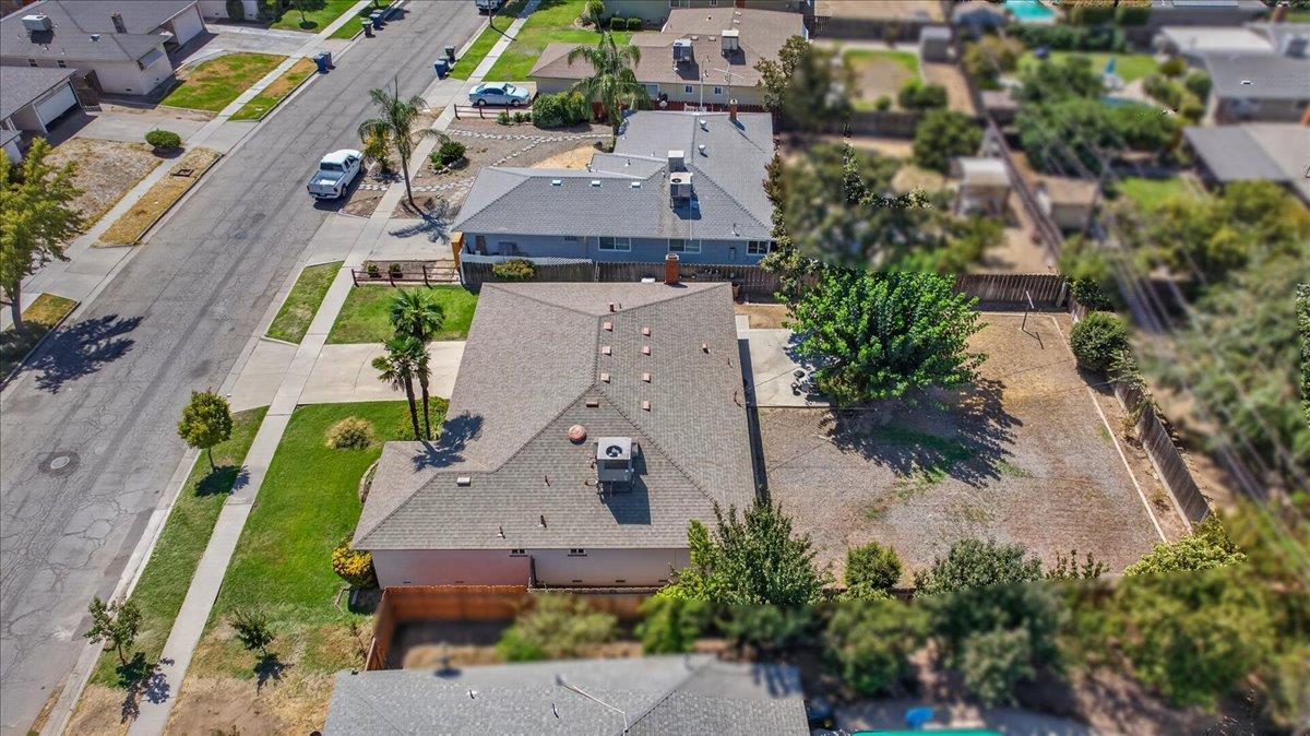 4733 N Callisch St, Fresno, CA 93726