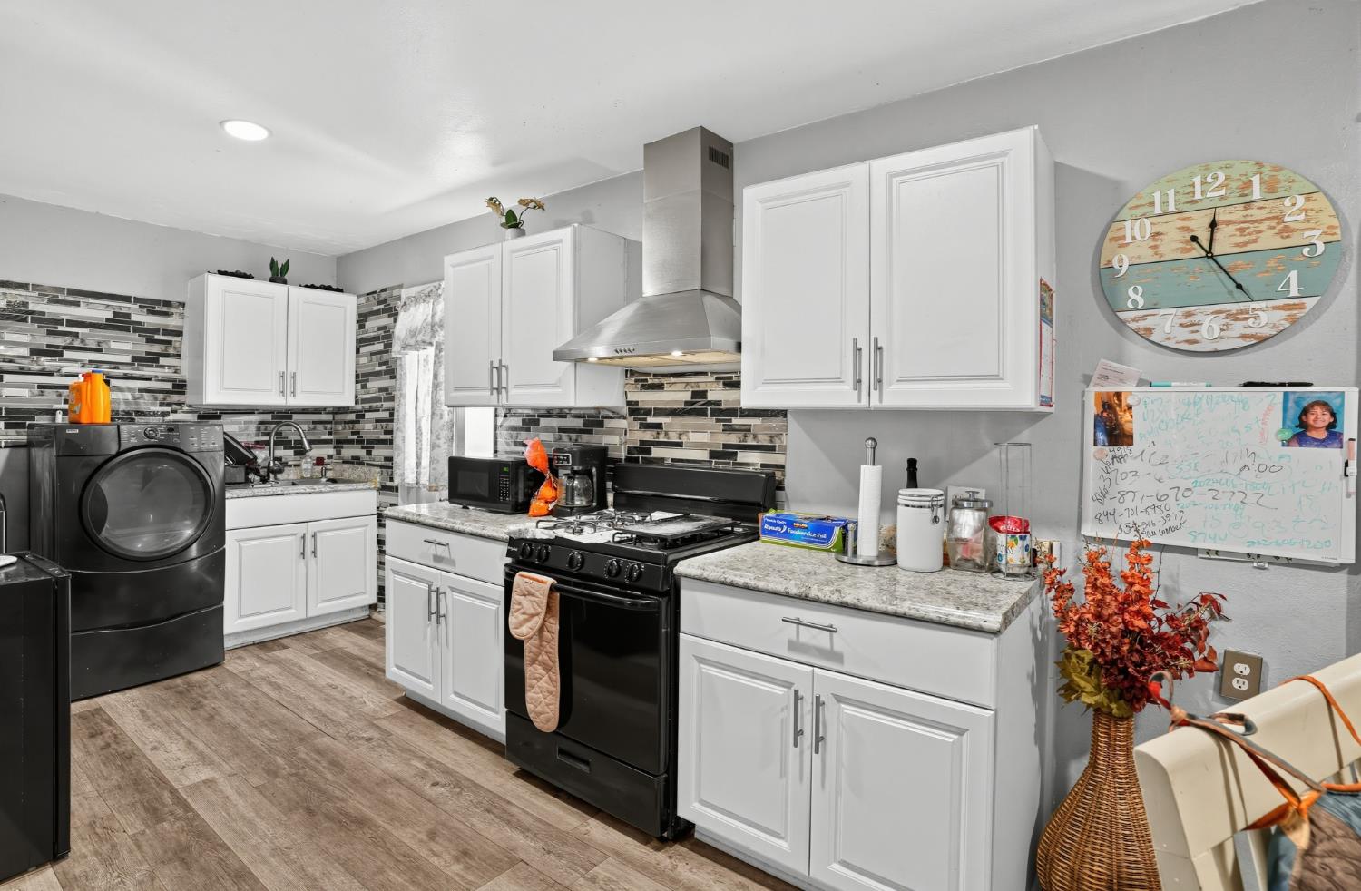 8642 E Ostler St, Selma, CA 93662