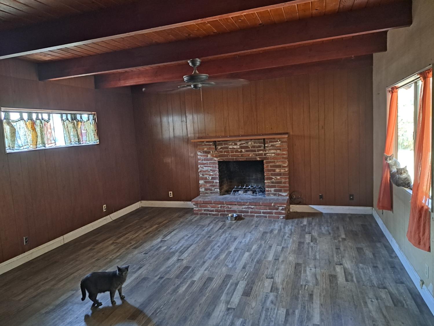 1335 N Glenn Ave, Fresno, CA 93728