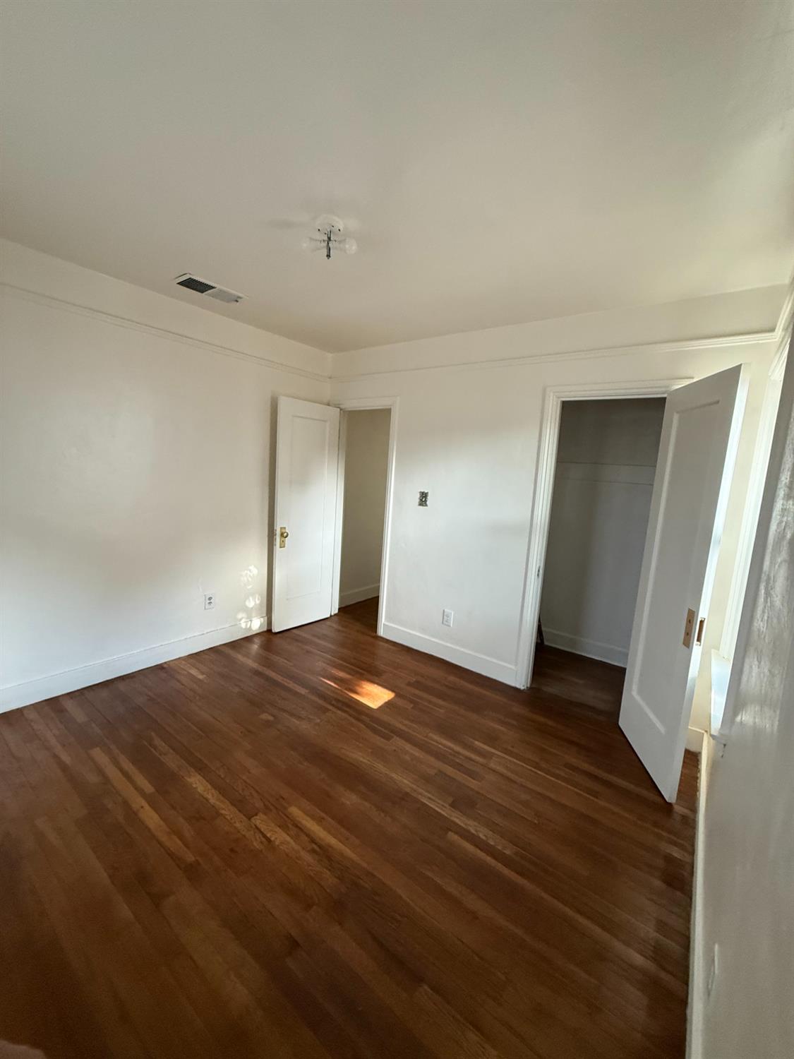631 E Ventura, Tulare, CA 93274