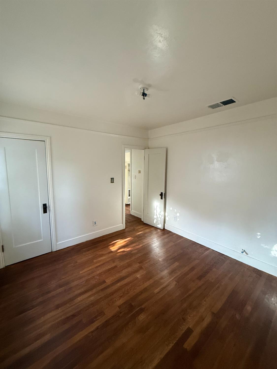 631 E Ventura, Tulare, CA 93274