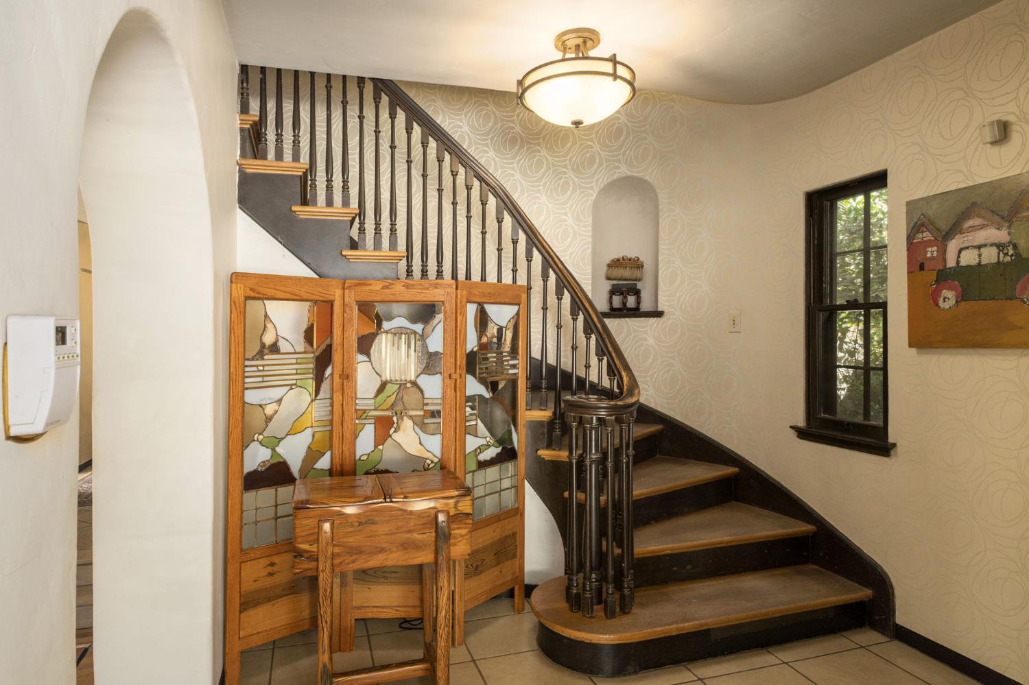 904 E Cambridge Ave, Fresno, CA 93704
