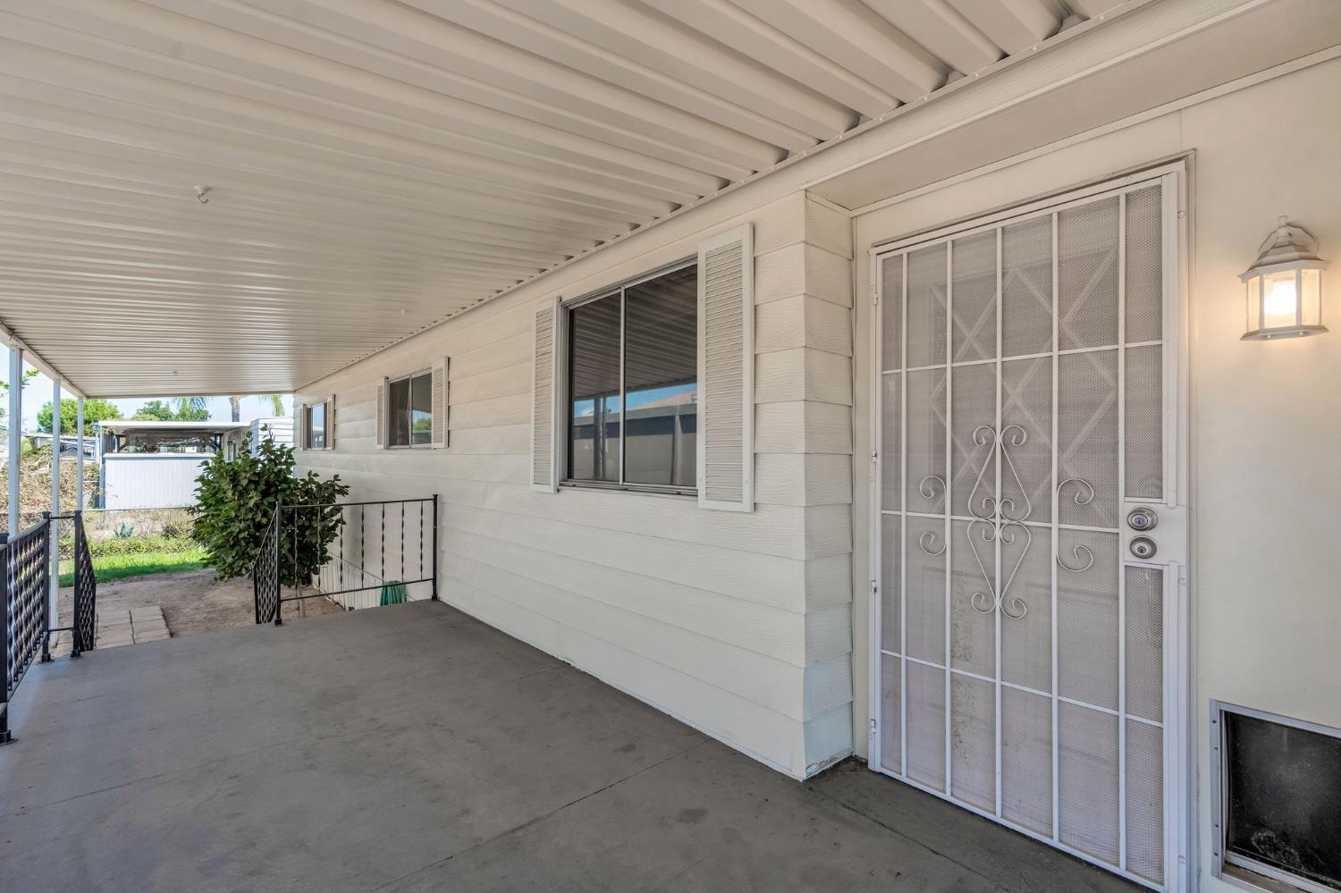 105 W Herndon Ave #132, Pinedale, CA 93650