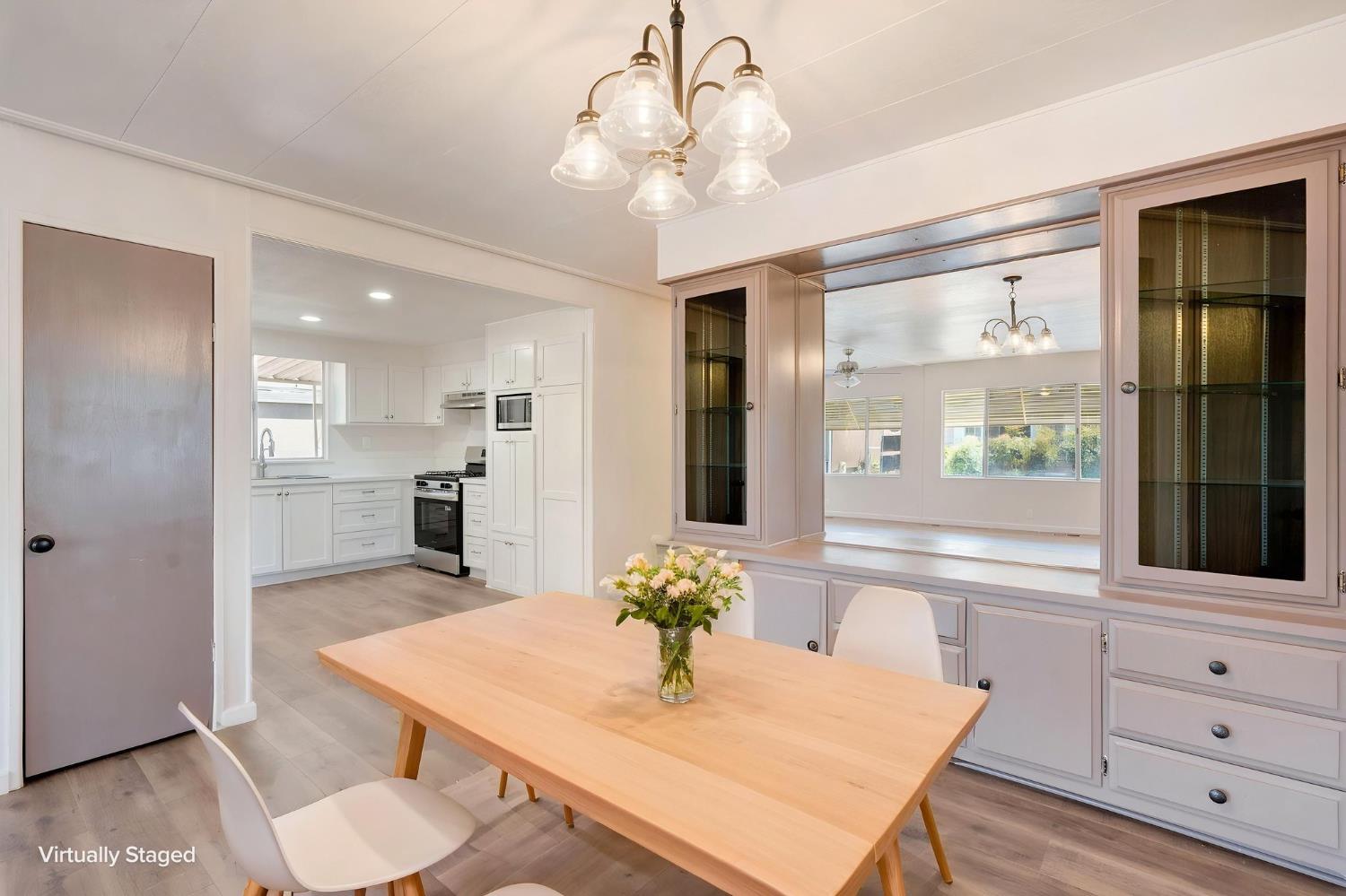 105 W Herndon Ave #132, Pinedale, CA 93650