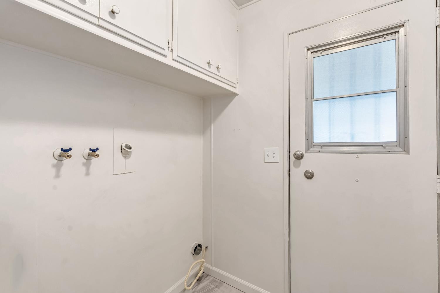 105 W Herndon Ave #132, Pinedale, CA 93650