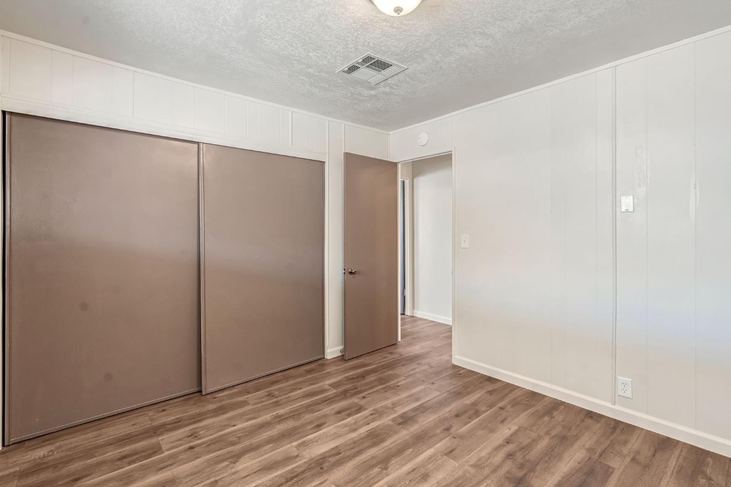 105 W Herndon Ave #132, Pinedale, CA 93650