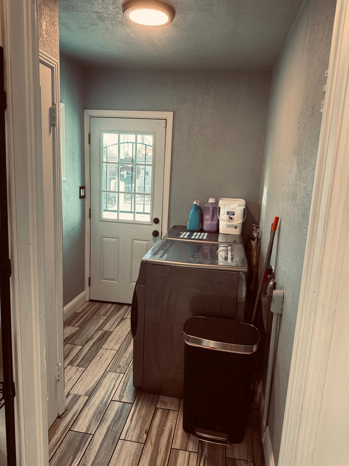 848 W Floradora Ave, Fresno, CA 93728