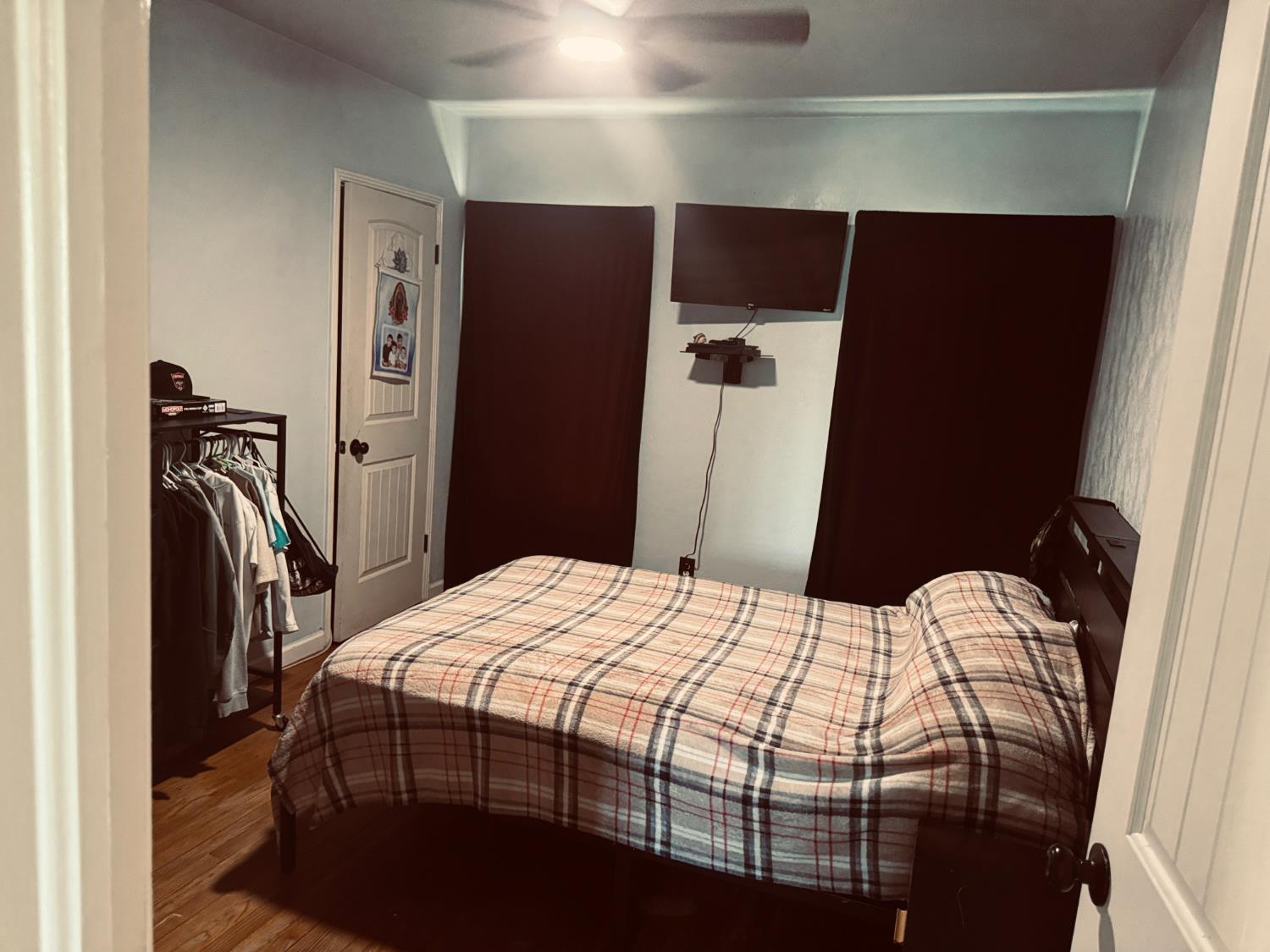 848 W Floradora Ave, Fresno, CA 93728