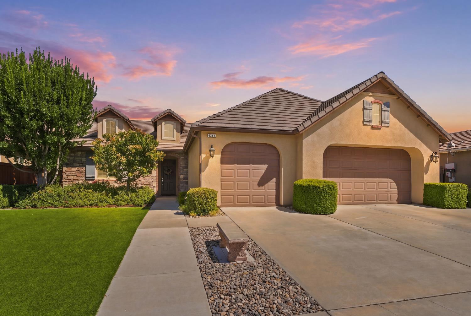 3253 Purvis Ave, Clovis, CA 93619