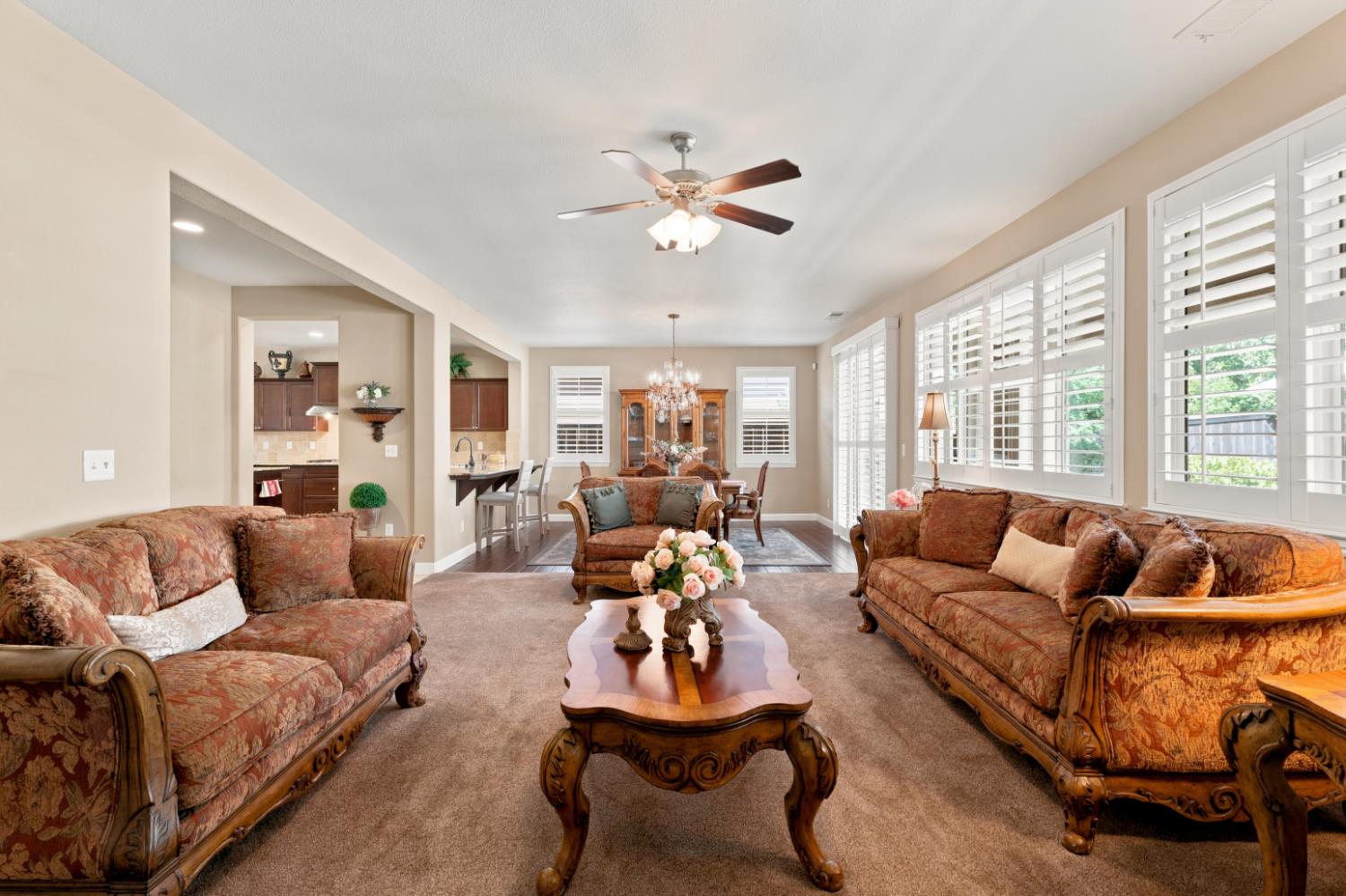 3253 Purvis Ave, Clovis, CA 93619