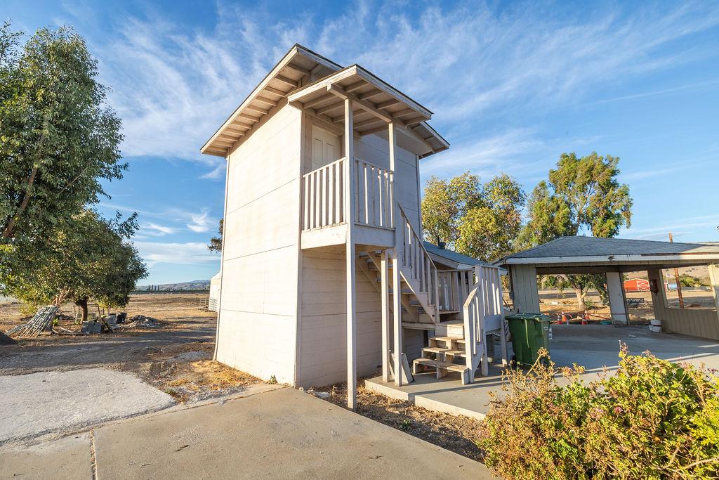 12835 Columbet, Gilroy, CA 95046