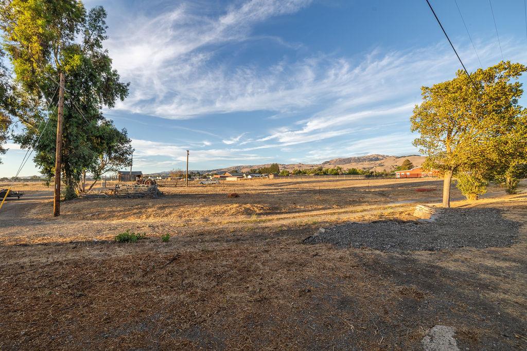 12835 Columbet, Gilroy, CA 95046