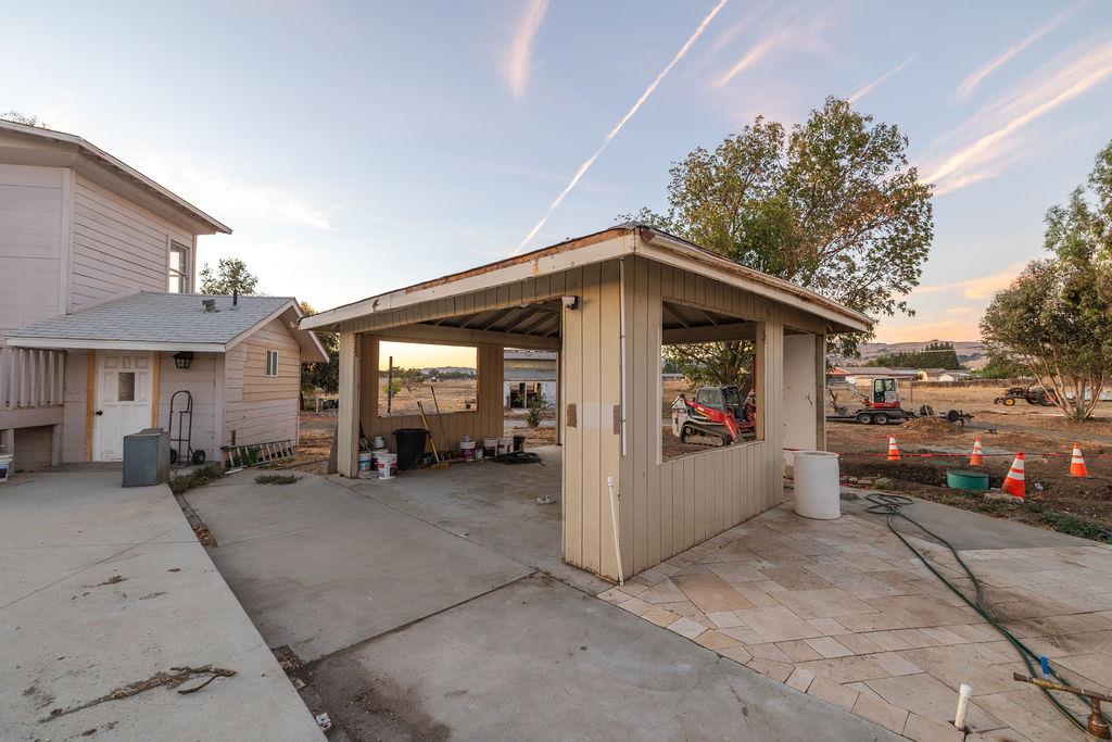 12835 Columbet, Gilroy, CA 95046