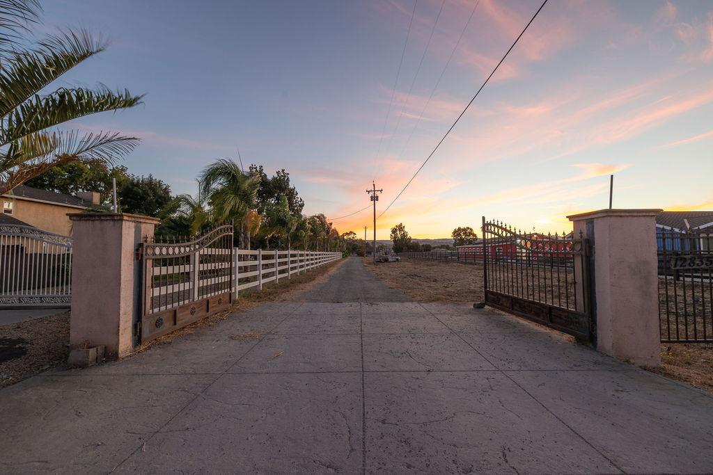 12835 Columbet, Gilroy, CA 95046