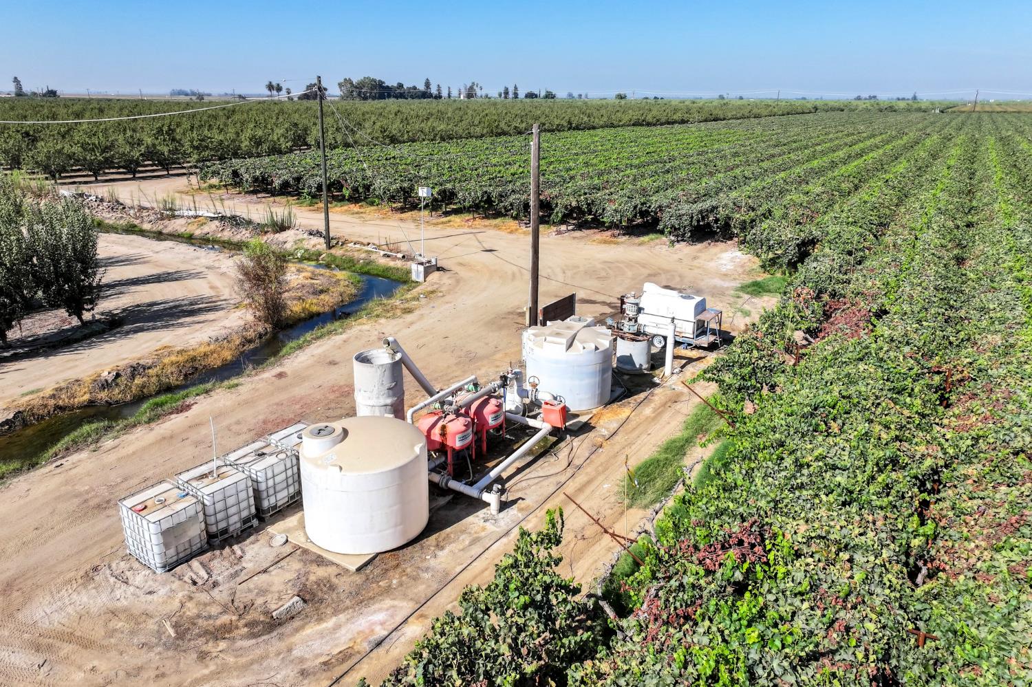 0 0 Road 88, Dinuba, CA 93618