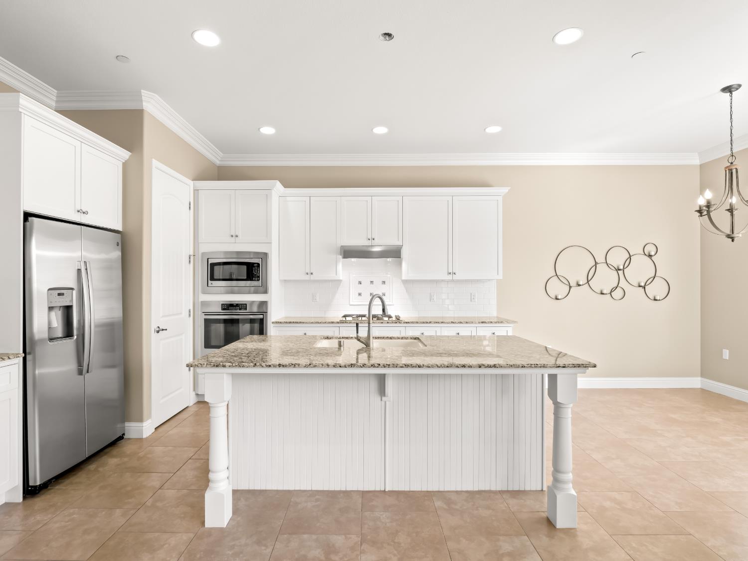 2181 W Juliet Way, Fresno, CA 93711