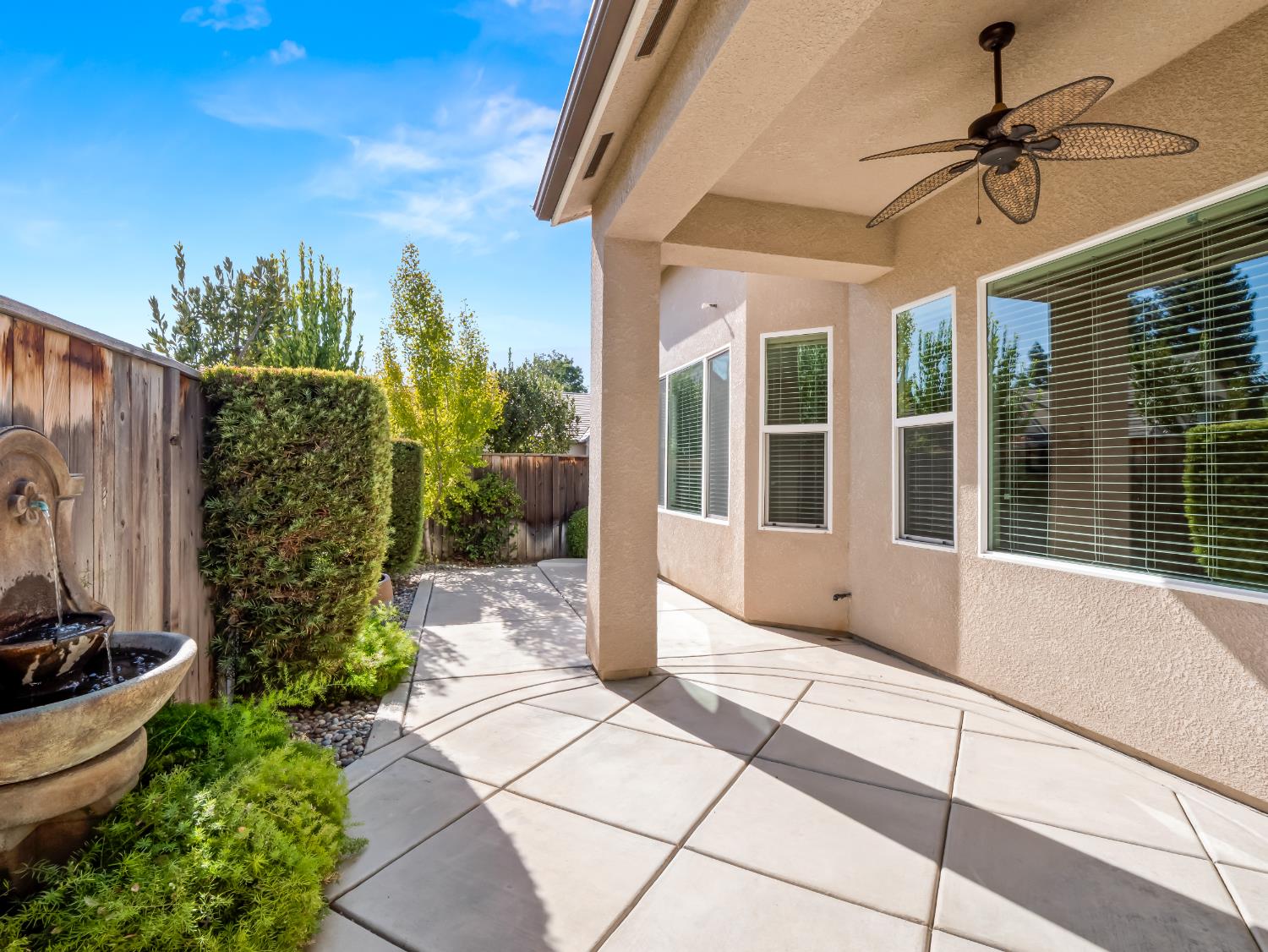 2181 W Juliet Way, Fresno, CA 93711