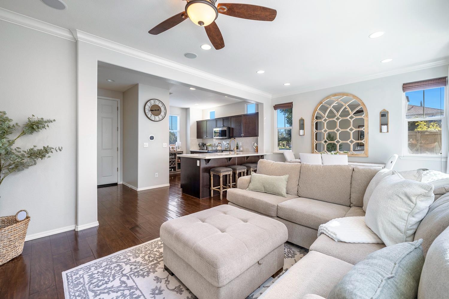 4001 Harlan Ranch Blvd, Clovis, CA 93619