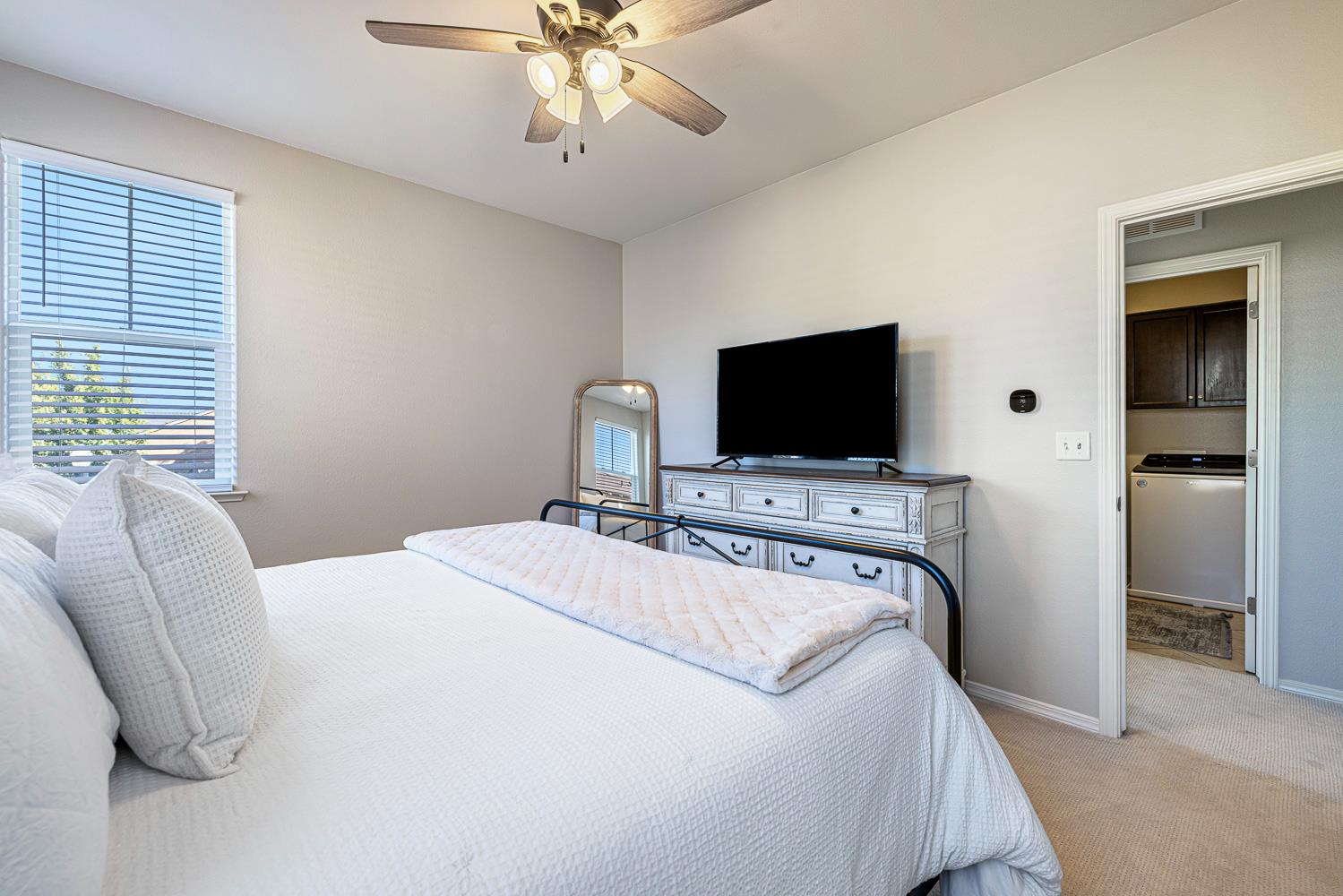 4001 Harlan Ranch Blvd, Clovis, CA 93619
