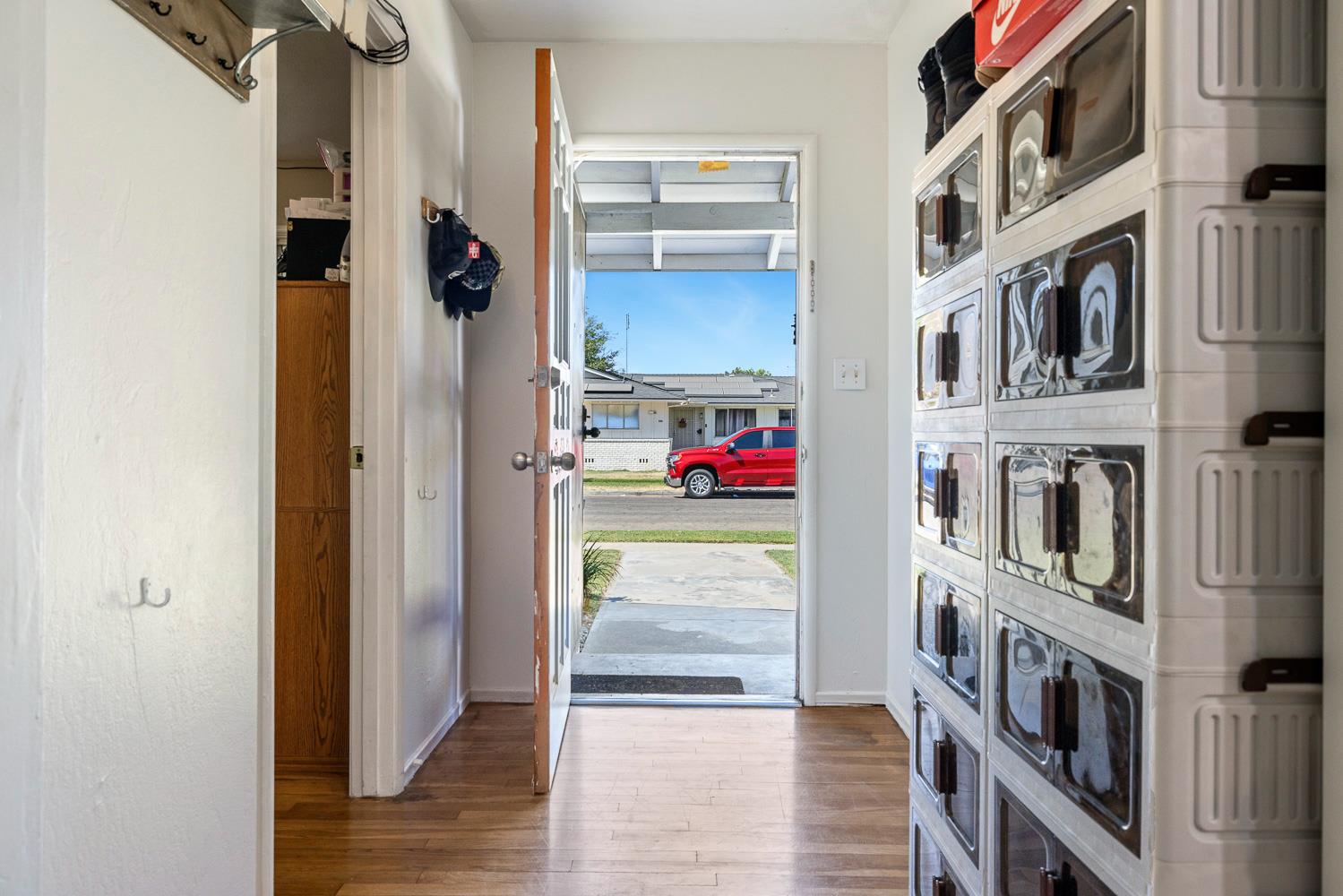 519 W Rialto Ave, Fresno, CA 93705