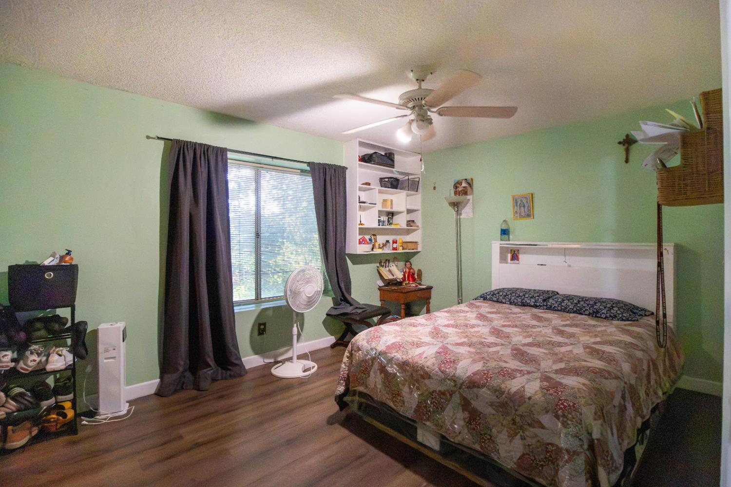 460 N Walch St, Porterville, CA 93257