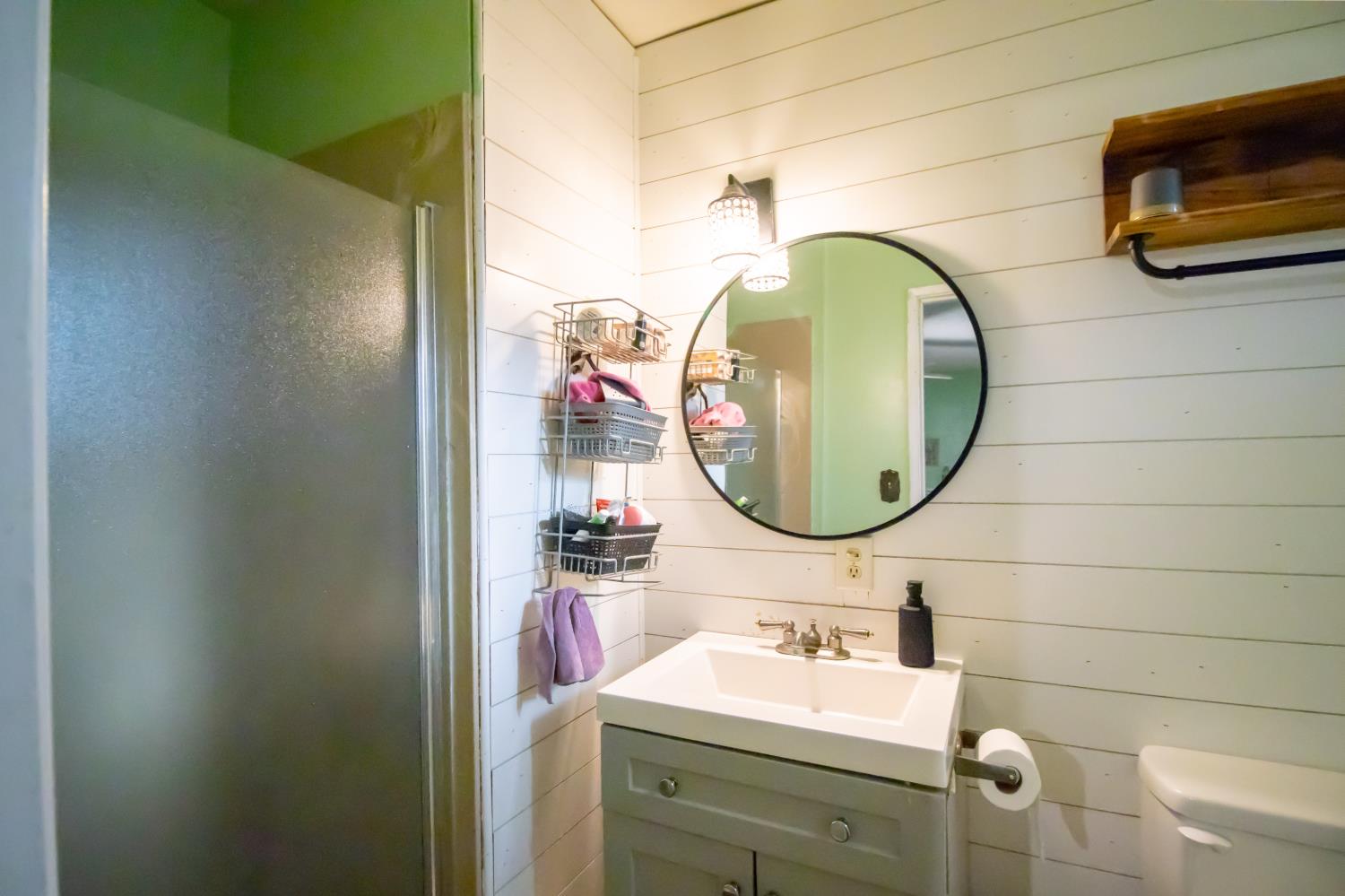 460 N Walch St, Porterville, CA 93257