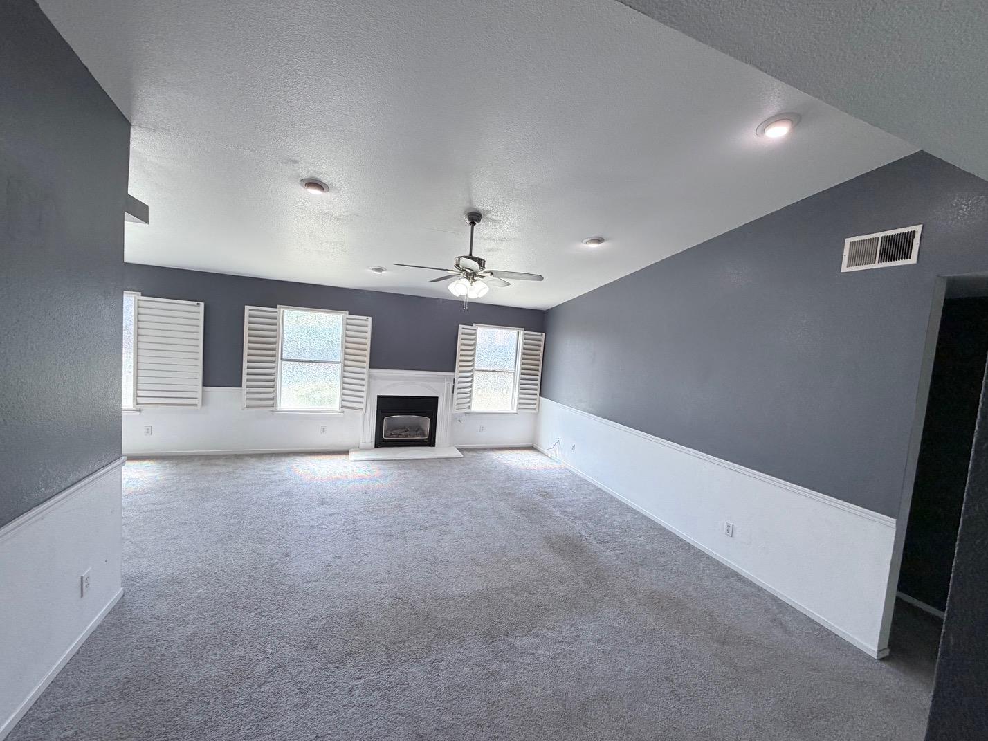 2253 N Katy Ave, Fresno, CA 93722