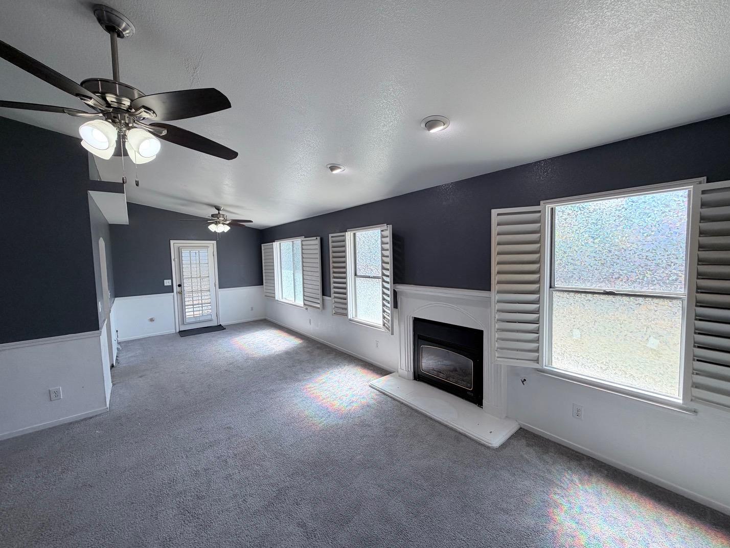 2253 N Katy Ave, Fresno, CA 93722