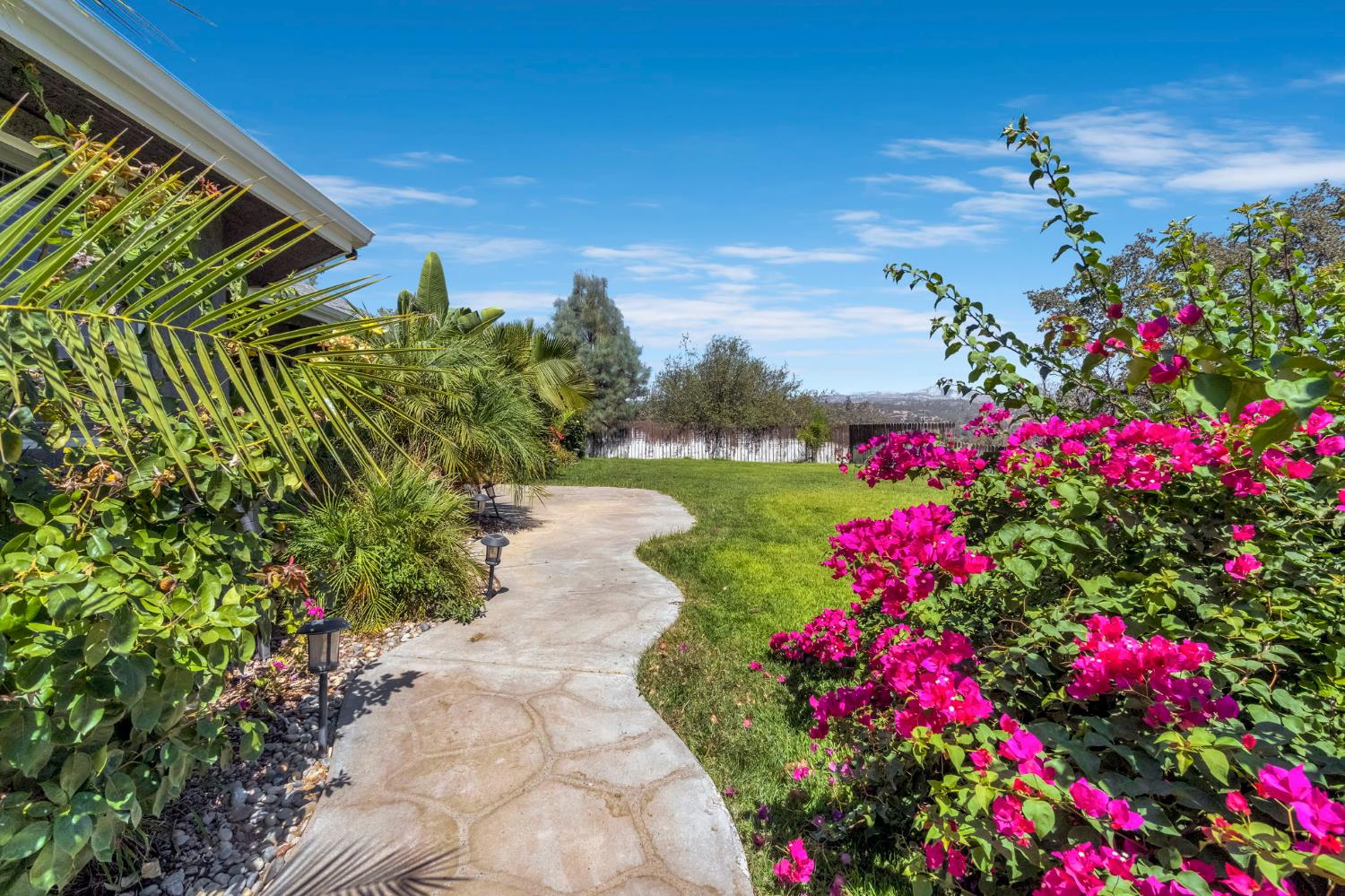 33686 NE Global Pl, Coarsegold, CA 93614