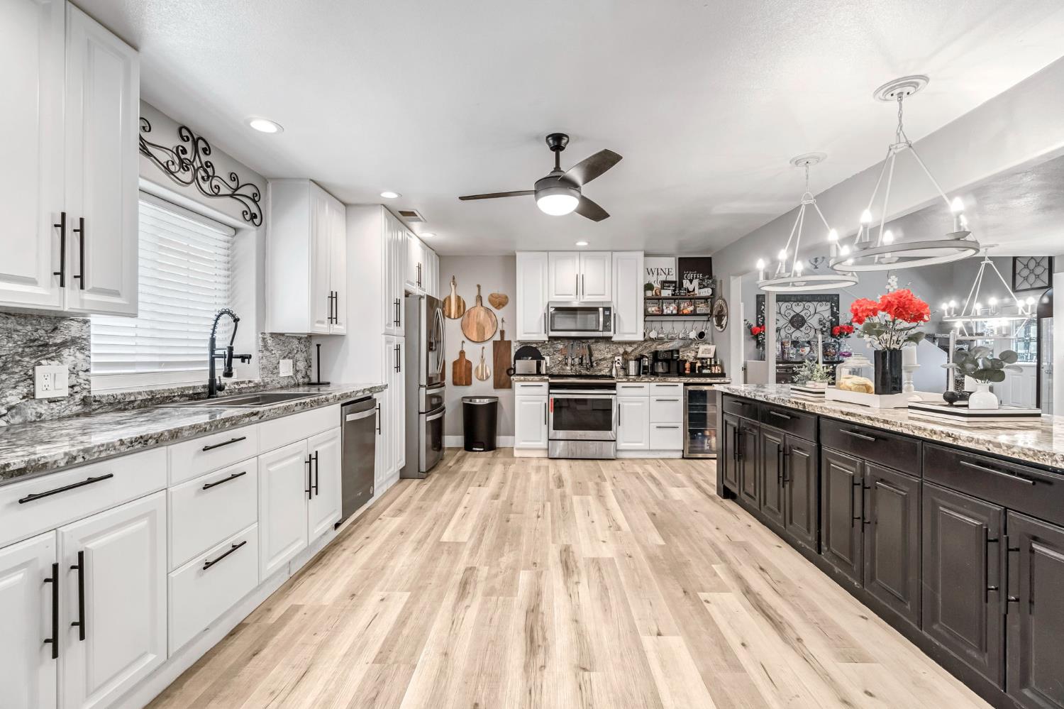 33686 NE Global Pl, Coarsegold, CA 93614