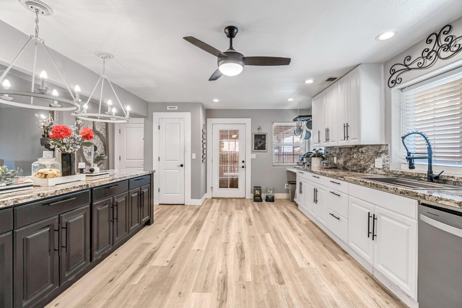 33686 NE Global Pl, Coarsegold, CA 93614