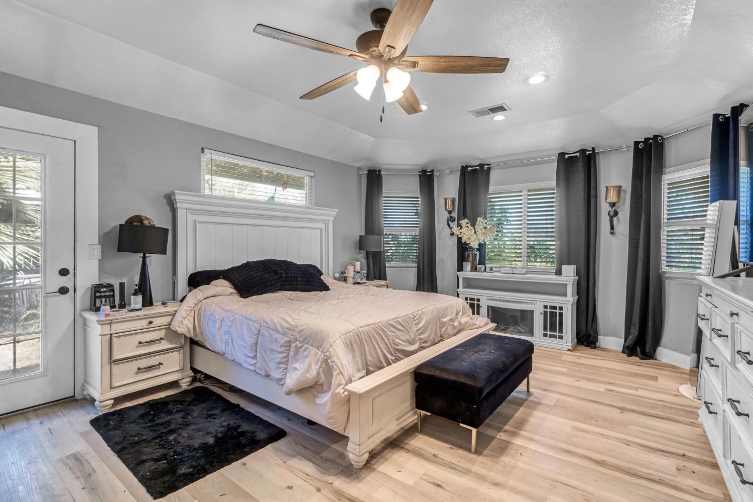 33686 NE Global Pl, Coarsegold, CA 93614