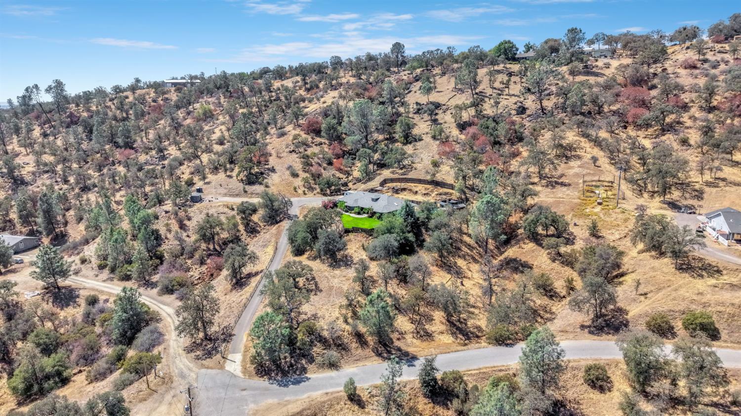 33686 NE Global Pl, Coarsegold, CA 93614