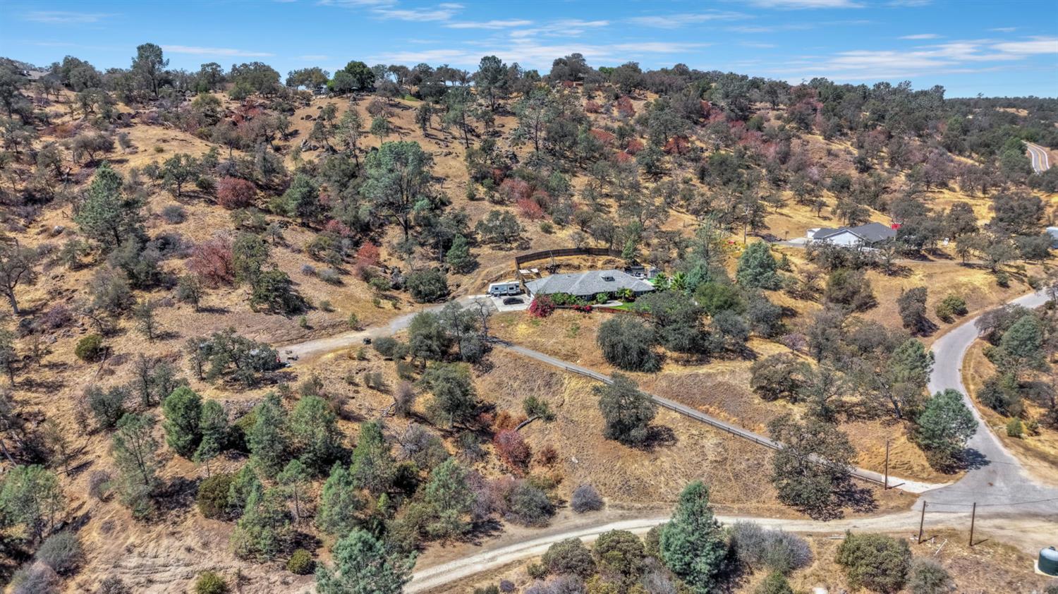 33686 NE Global Pl, Coarsegold, CA 93614