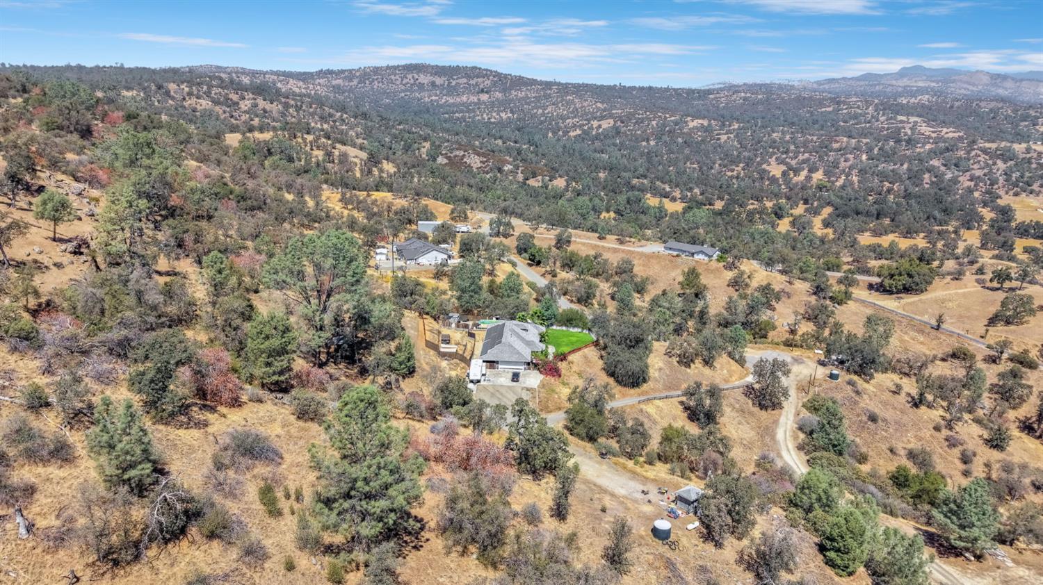 33686 NE Global Pl, Coarsegold, CA 93614
