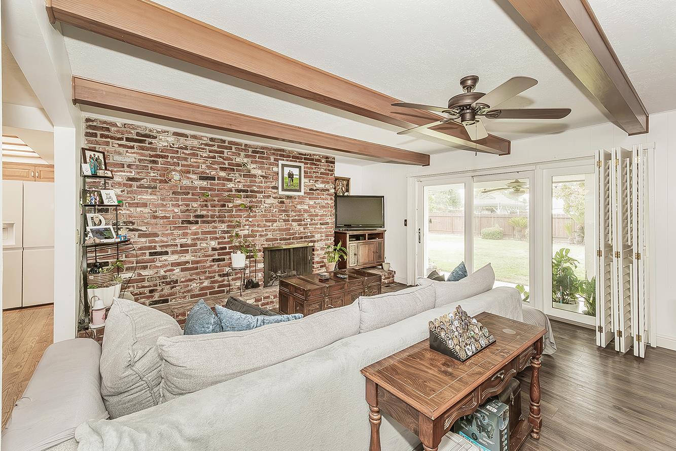 505 W Morris Ave, Fresno, CA 93704