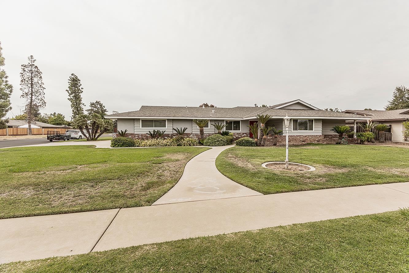 505 W Morris Ave, Fresno, CA 93704