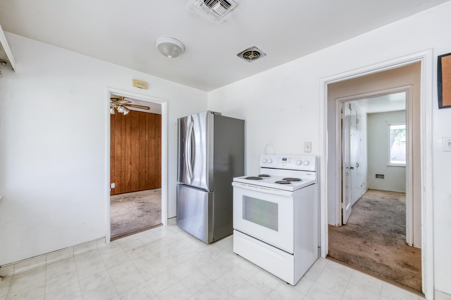 4035 E Montecito, Fresno, CA 93702
