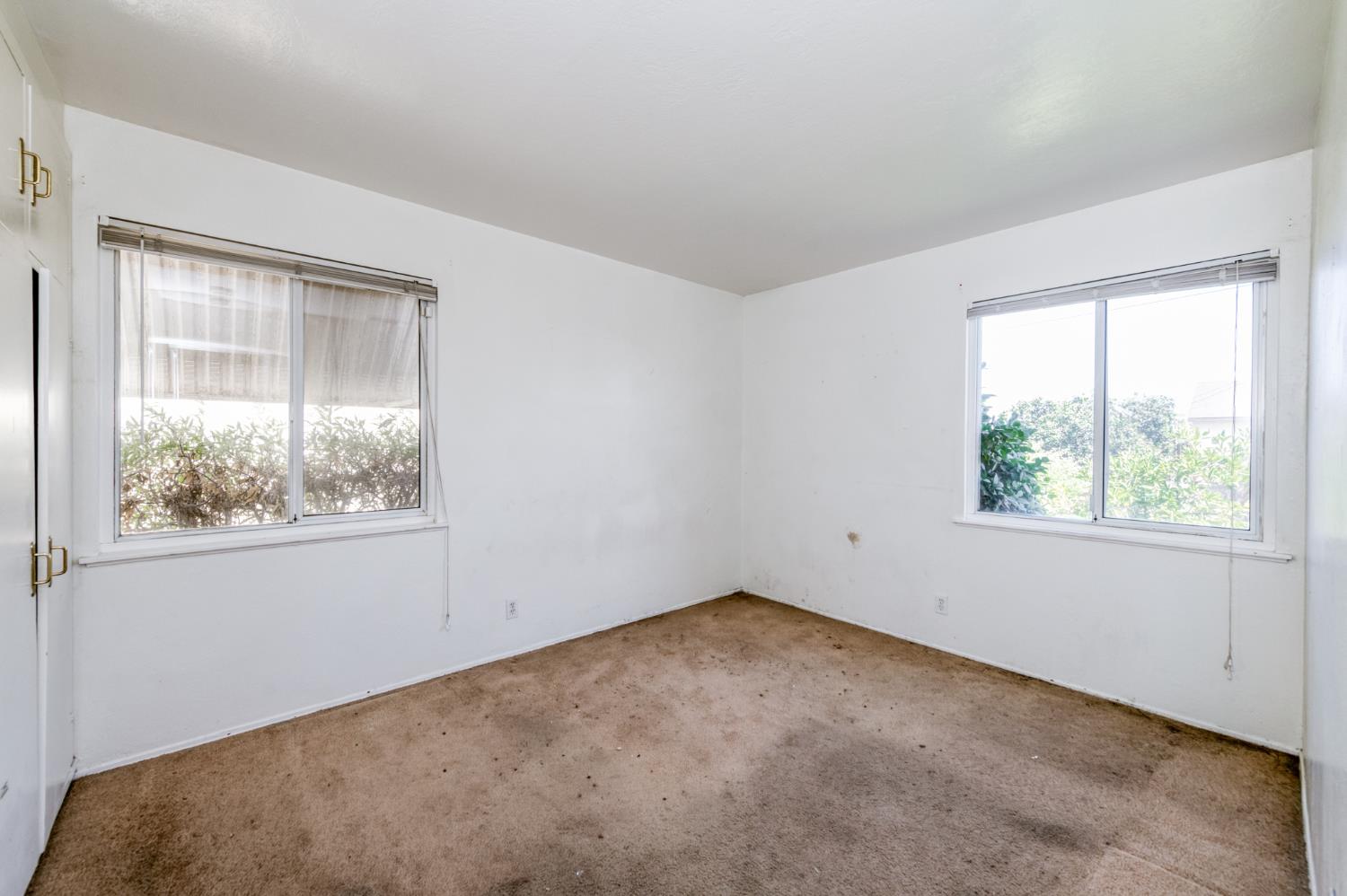4035 E Montecito, Fresno, CA 93702