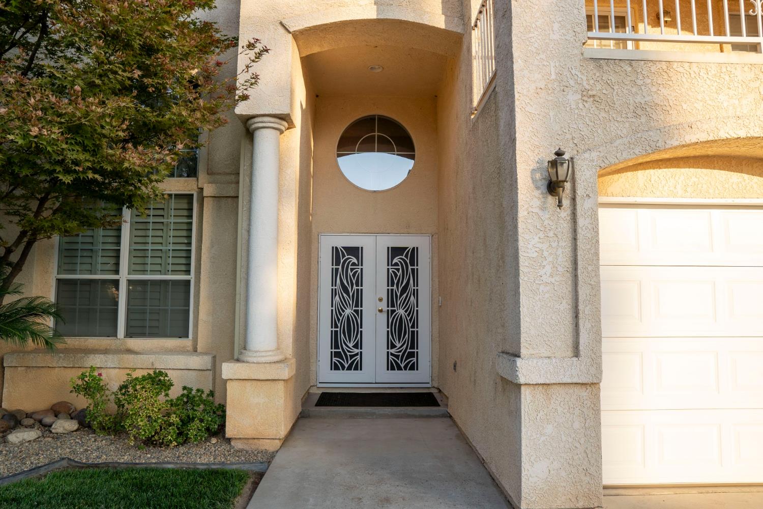7638 N Bain Ave, Fresno, CA 93722