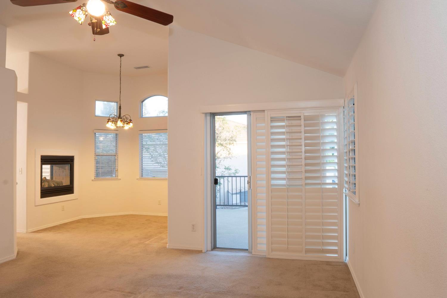 7638 N Bain Ave, Fresno, CA 93722