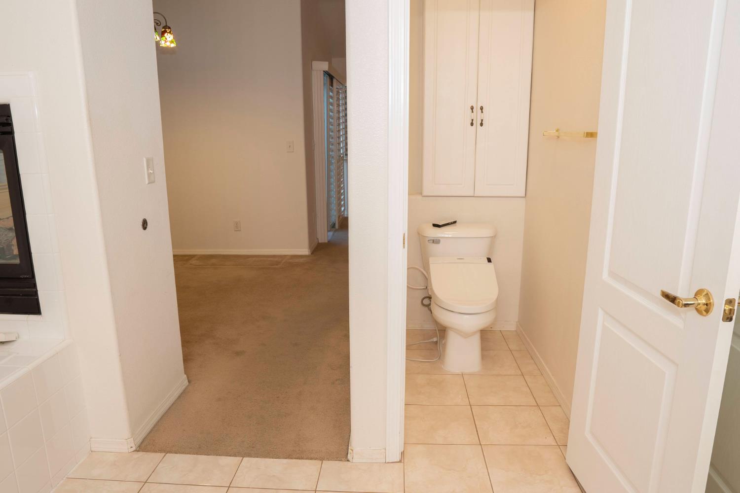 7638 N Bain Ave, Fresno, CA 93722