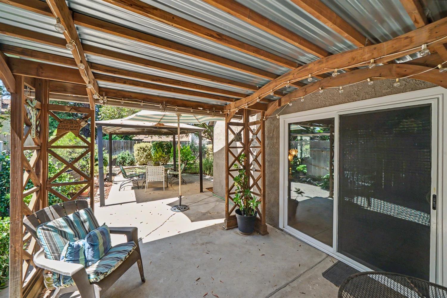 6185 N Mitre Ave, Fresno, CA 93722