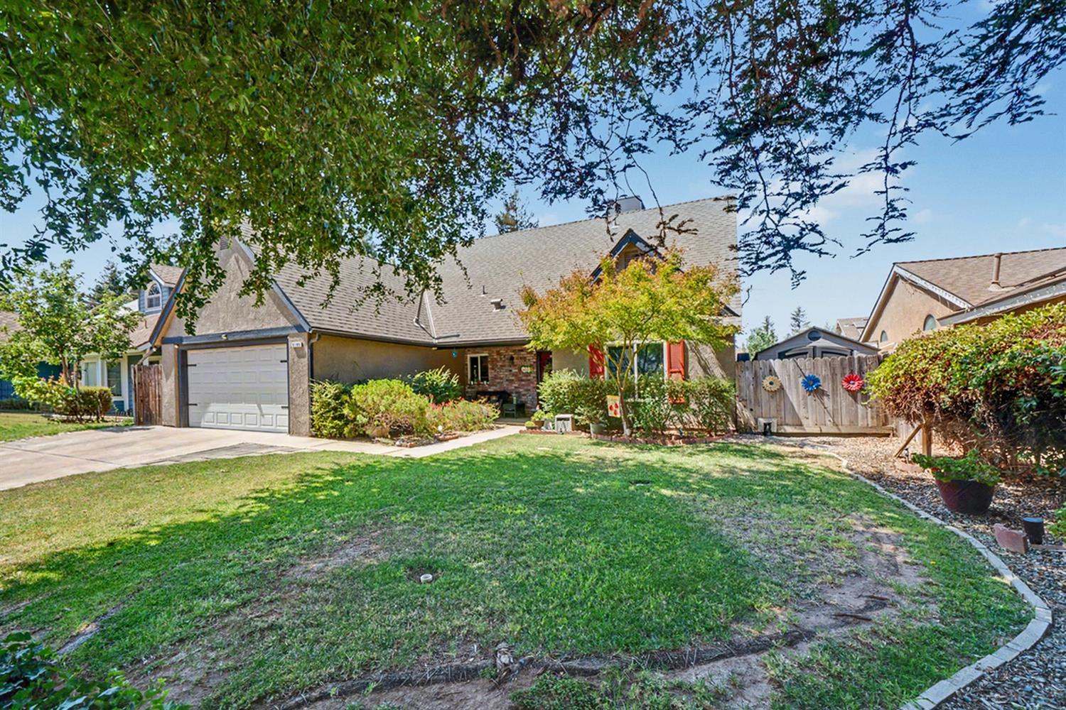6185 N Mitre Ave, Fresno, CA 93722
