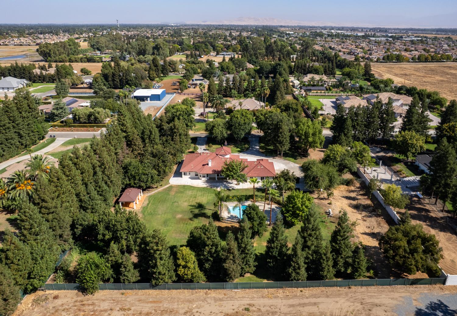 7879 E Garland Ave, Fresno, CA 93737
